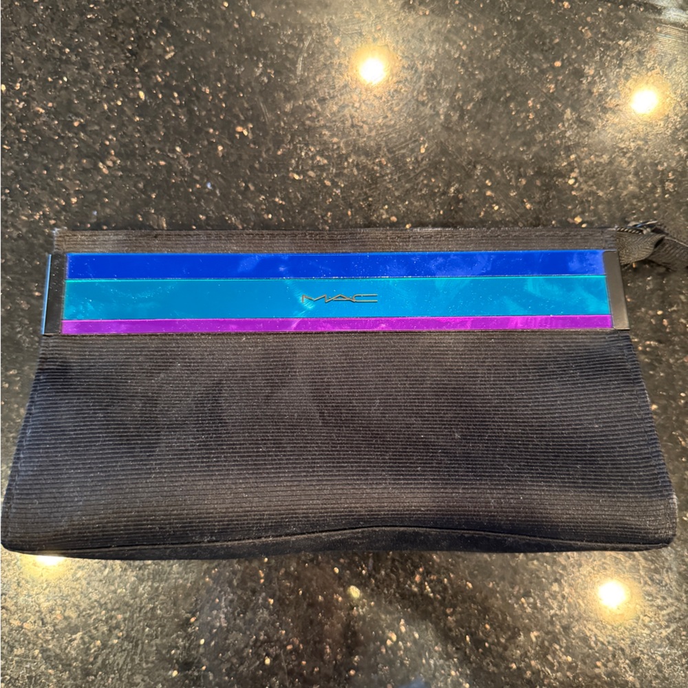MAC Cosmetics Black and Blue Bath & Body Pouch